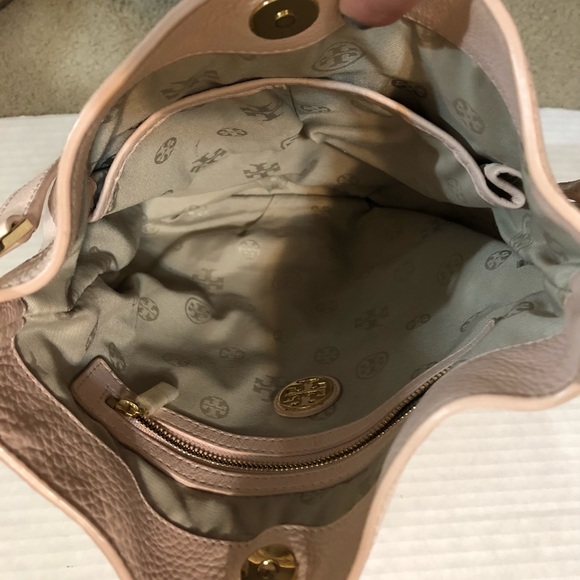 Tory Burch Thea Pink Crossbody Messenger - Picture 4 of 5